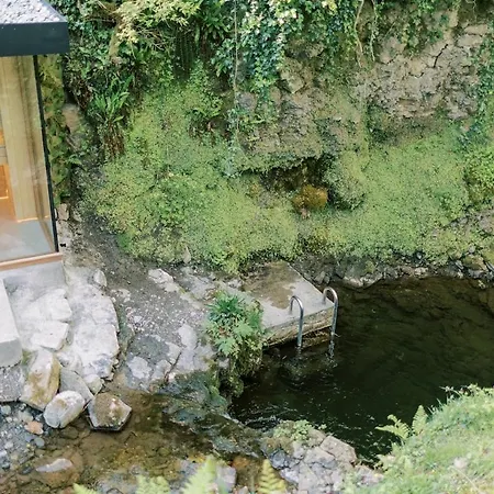 River Retreat Hideaway Sauna Leitrim 펜션 *