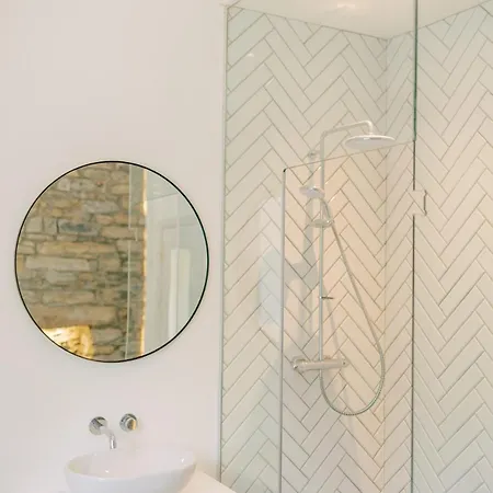 River Retreat Hideaway Sauna Leitrim * 슬라이고