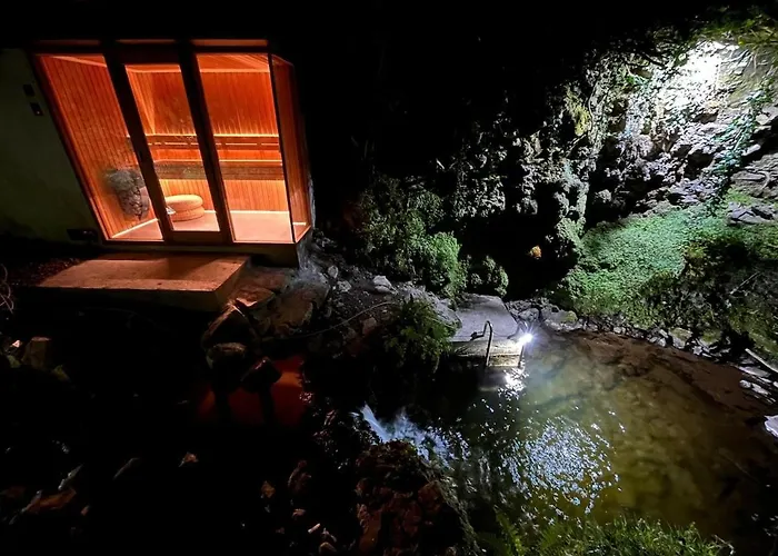 Dom wakacyjny River Retreat Hideaway Sauna Leitrim *