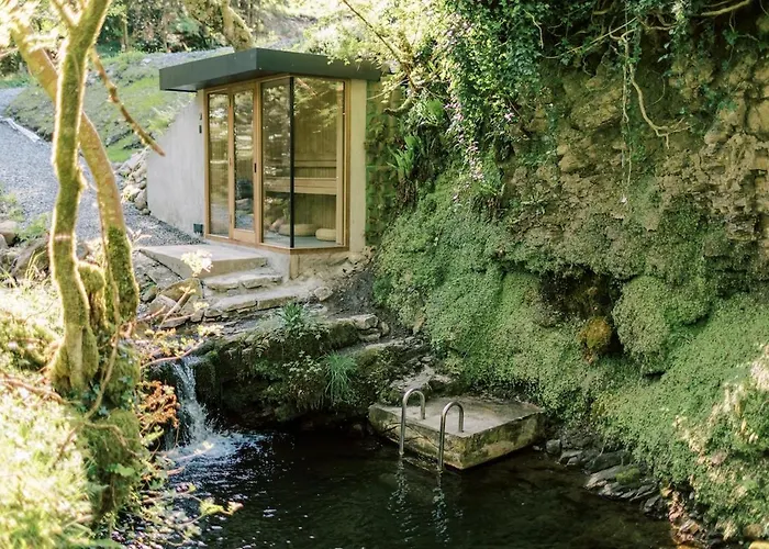 River Retreat Hideaway Sauna Leitrim